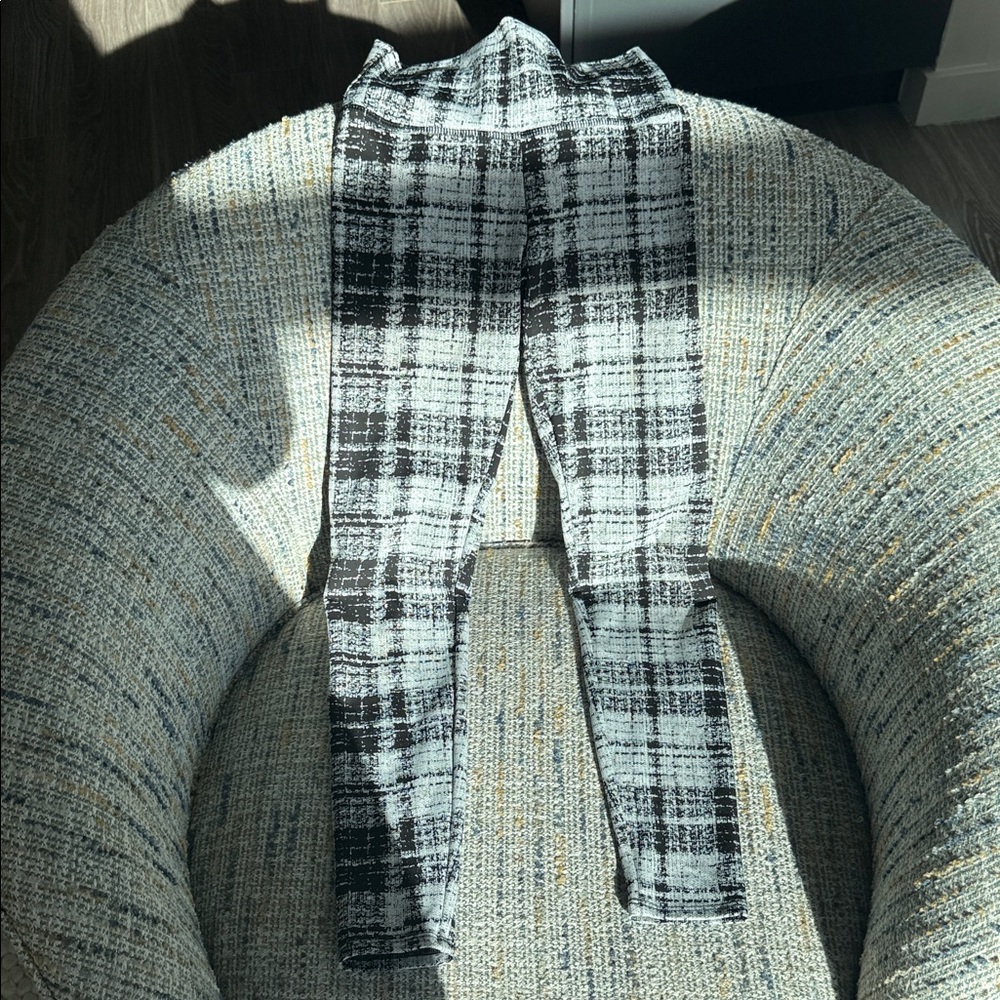 ONA leggings